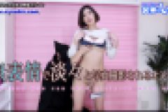 無表情で淡々と写真撮影されるオンナ　あやめ